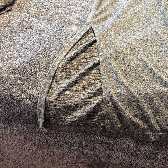 👩🏻🦰 Cuddl Duds cardigan and tank top - Picture 2 of 5